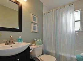 1101 Ruth Ave, Austin, Tx 78757 3 Beds 2 Baths 1,484 Sqft in Austin, TX (Photo 7 of 9)