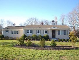 31 Carter Dr, Portsmouth, Ri 02871 4 Beds 2.5 Baths 2,924 Sqft in Portsmouth, RI