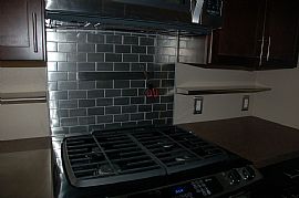 719 N Gregg Ave, Fayetteville, Ar 72701 3 Beds 2 Baths 1,520 Sq in Fayetteville, AR (Photo 10 of 12)