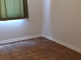 713 Madeira Dr Ne, Albuquerque, Nm 87108 3 Beds 2 Baths 1,123 S in Albuquerque, NM (Photo 4 of 9)
