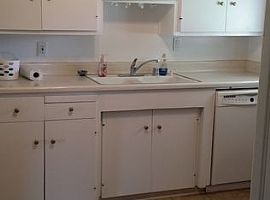 713 Madeira Dr Ne, Albuquerque, Nm 87108 3 Beds 2 Baths 1,123 S in Albuquerque, NM (Photo 6 of 9)