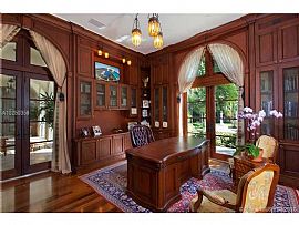 Furnished 6 Bedroom, 9 Bathroom in Coral Gables, FL (Photo 6 of 12)