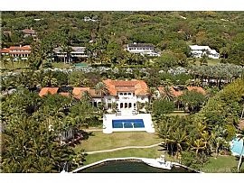 Furnished 6 Bedroom, 9 Bathroom in Coral Gables, FL (Photo 8 of 12)