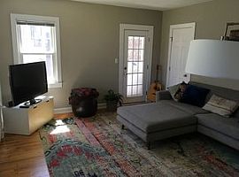 6 Washington Ave, Danbury, Ct 06810 2 Beds 1 Bath 1,008 Sqft in Danbury, CT (Photo 3 of 8)