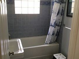 6 Washington Ave, Danbury, Ct 06810 2 Beds 1 Bath 1,008 Sqft in Danbury, CT (Photo 7 of 8)