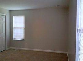 3427 Moss Ave, Columbia, Sc 29205 3 Beds 2 Baths 1,050 Sqft in Columbia, SC (Photo 2 of 8)