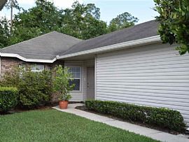 3 Beds 2 Baths Home in Gainesville, FL