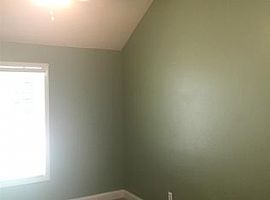 847 Burnside Dr, Columbia, Sc 29209 3 Beds 2 Baths 1,150 Sqft in Columbia, SC (Photo 5 of 7)