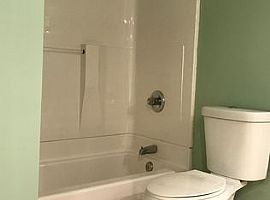 980 Tearose Dr, Lexington, Ky 40504 3 Beds 1 Bath 995 Sqft in Lexington, KY (Photo 8 of 8)