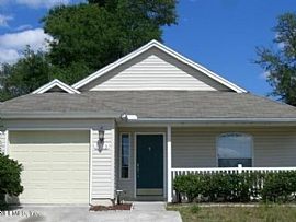 3 Beds 2 Baths Home in Jacksonville, FL