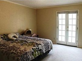 4 Beds 2 Baths in El Paso, TX (Photo 4 of 4)