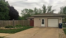 Spacious 3 Bedroom and 3 Bath Great Visual Appeal with Large Ro in Sioux Falls, SD
