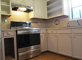 1301 Hardwood Ln, College Station, Tx 77840 (747) 444-3766 in College Station, TX (Photo 4 of 7)