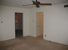 11631 Farrar St, Dallas, Tx 75218 (747) 444-3766 in Dallas, TX (Photo 7 of 8)