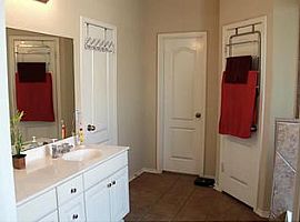 11609 Larch Valley Dr, Austin, Tx 78754 (747) 444-3766 in Austin, TX (Photo 4 of 10)