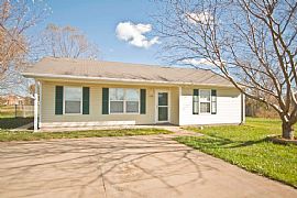 1140 Timothy Ave, Oak Grove, Ky 42262 3 Beds 2 Baths 1,000 Sqft in Oak Grove, KY
