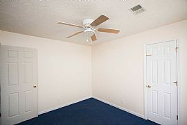 1140 Timothy Ave, Oak Grove, Ky 42262 3 Beds 2 Baths 1,000 Sqft in Oak Grove, KY (Photo 2 of 12)