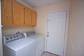 1140 Timothy Ave, Oak Grove, Ky 42262 3 Beds 2 Baths 1,000 Sqft in Oak Grove, KY (Photo 7 of 12)