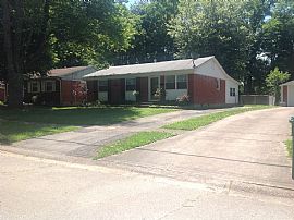 6402 Mercury Dr, Louisville, Ky 40291 4 Beds 2 Baths 1,400 Sqft in Louisville, KY (Photo 2 of 8)