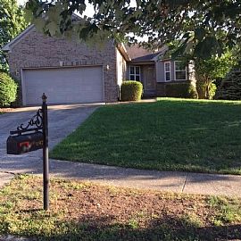 1197 Crossman Ct, Lexington, Ky 40513 3 Beds 3 Baths 3,316 Sqft in Lexington, KY (Photo 2 of 12)