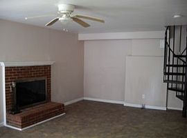 1734 Seifert Cir, Charlotte, Nc 28205 (747) 444-3766 in Charlotte, NC (Photo 3 of 7)