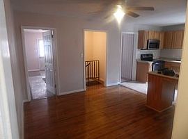 1734 Seifert Cir, Charlotte, Nc 28205 (747) 444-3766 in Charlotte, NC (Photo 5 of 7)