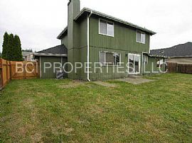 Single Family Home in Spanaway, WA (Photo 7 of 7)