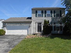 Single Family Home in Galloway, OH