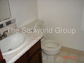 Single Family Home in Hilliard, OH (Photo 3 of 3)