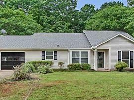 220 Weaver Ln, Simpsonville, Sc 29681 3 Beds 2 Baths 1,333 Sqft in Simpsonville, SC