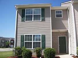 Single Family Home in Mc Donough, GA