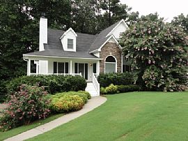 Single Family Home in Dallas, GA