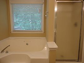 Single Family Home in Dallas, GA (Photo 5 of 6)