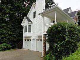 Single Family Home in Dallas, GA (Photo 6 of 6)