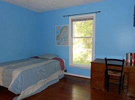 106 Laura May Ln, Chapel Hill, Nc 27517 3 Beds 2 Baths 1,061 Sq in Chapel Hill, NC (Photo 6 of 9)