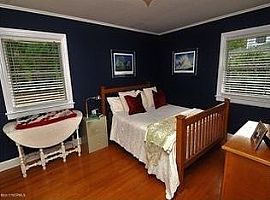 214 Huntington Rd, Wilmin Rent 650 Deposit 650 Total 1300 in Wilmington, NC (Photo 7 of 8)