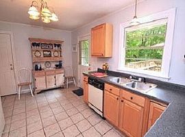 214 Huntington Rd, Wilmin Rent 650 Deposit 650 Total 1300 in Wilmington, NC (Photo 8 of 8)