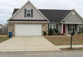 1421 Kershaw Loop, Fayett Rent 600 Deposit 600 Total 1200 in Fayetteville, NC