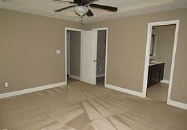 1421 Kershaw Loop, Fayett Rent 600 Deposit 600 Total 1200 in Fayetteville, NC (Photo 5 of 9)