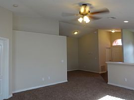 Single Family Home For Rent in Titusville, FL (Photo 2 of 10)