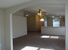 Single Family Home For Rent in Titusville, FL (Photo 5 of 10)