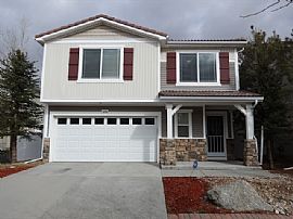 Single Family Home For Rent in Denver, CO