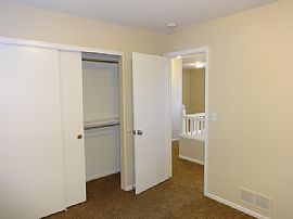 Single Family Home For Rent in Castle Rock, CO (Photo 9 of 12)