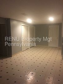 Single Family Home For Rent in Sharon Hill, PA (Photo 3 of 8)