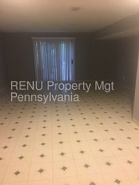 Single Family Home For Rent in Sharon Hill, PA (Photo 4 of 8)