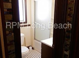 2 Beds 1 Bath Home in South Gate, CA (Photo 5 of 7)