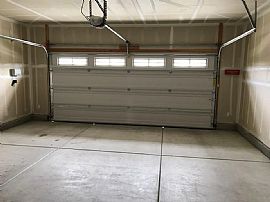 Beautiful Family Home on Abruzzi Ct in Sparks, NV (Photo 7 of 7)