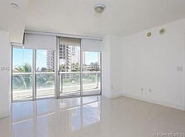 465 Brickell Ave in Miami, FL (Photo 6 of 9)