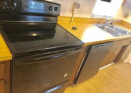 Cuteandsuper Well Clean 3 Beds 2 Baths/1car Garage in Jacksonville, FL (Photo 6 of 12)