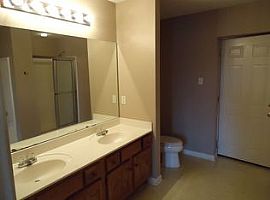 2106 Redwood, Benton, Ar 72015 3 Beds 2 Baths 1,642 Sqft in Benton, AR (Photo 2 of 7)